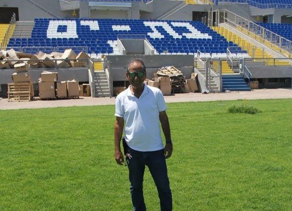 עמוד הפייסבוק של ויקטור טל