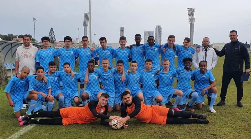 באדיבות המועדון