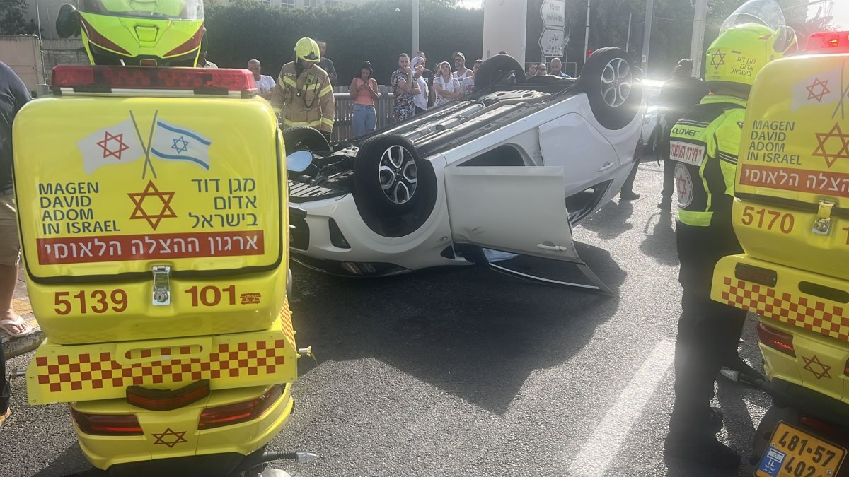 דוברות מד"א