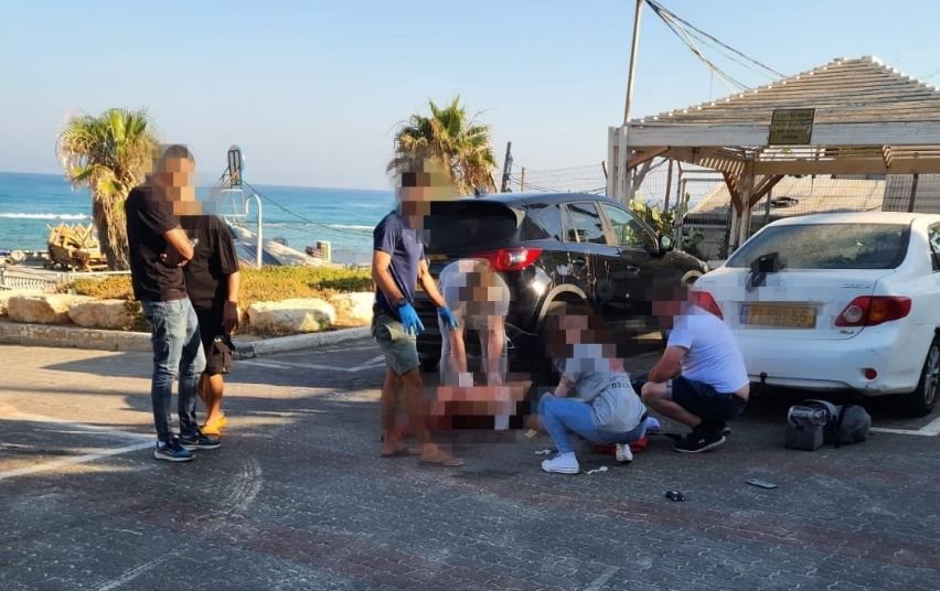 ירי בחוף בת ים - הצילומים בעמוד זה בהתאם לסעיף 27א לחוק זכויות יוצרים