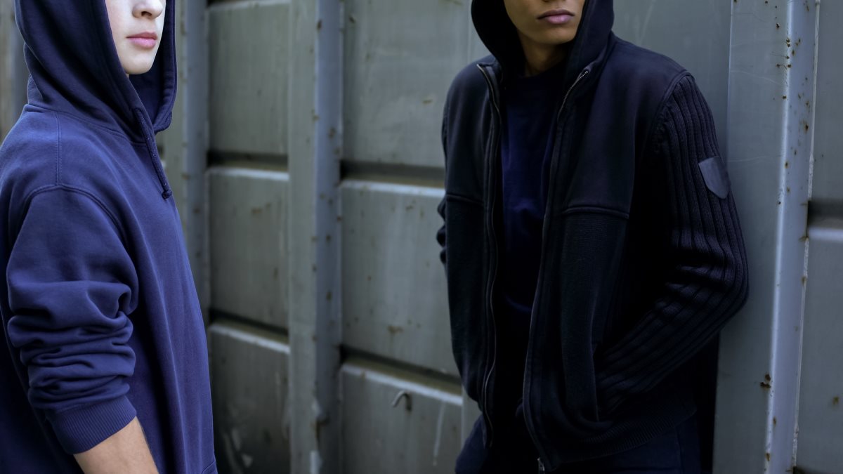 הפשע חוזר לבת ים