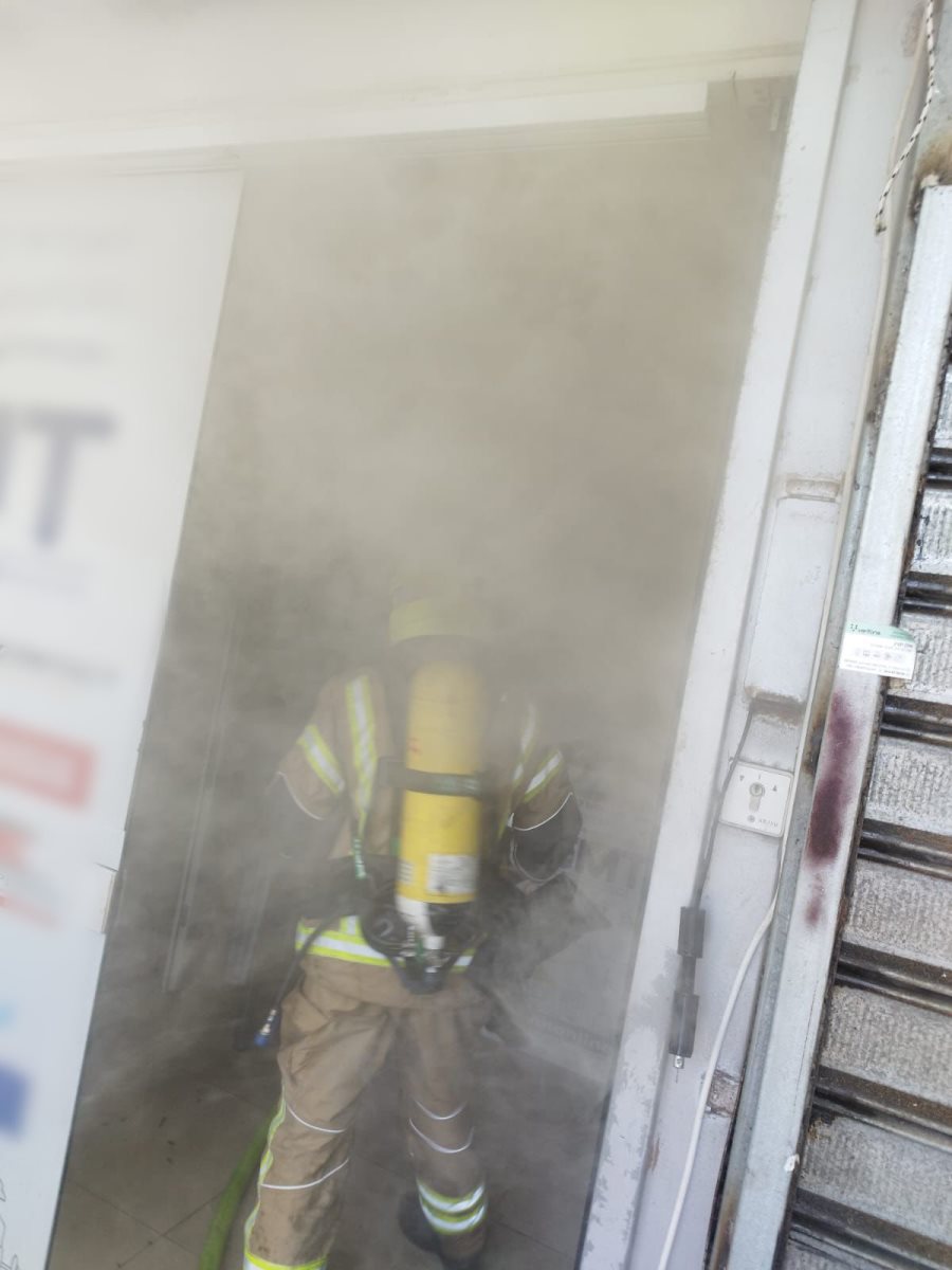 דוברות כבאות והצלה