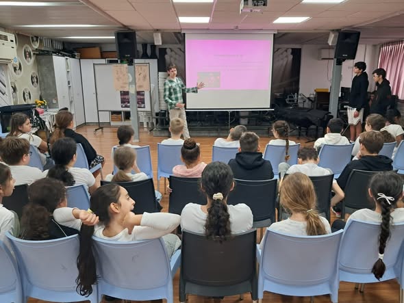 צילום מתוך דף הפייסבוק תיכון חדש דרכא בת ים