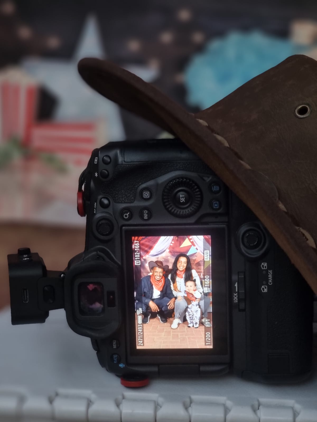 עזר ארויו פוטוגרפי