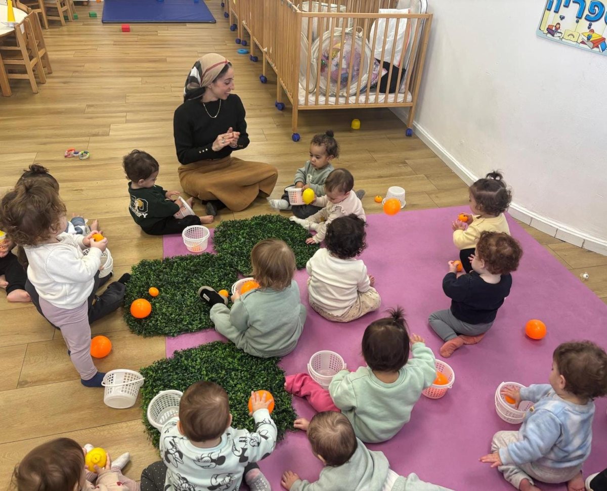 מעון שירה, דוברות עיריית בת-ים