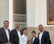 חגיגת החנוכה של ילדי אשדוד עם הפעיל החברתי המקומי