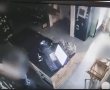 תושב בת ים התפרץ לחנות משקאות חריפים בת"א וגנב בקבוקים יקרים בשווי אלפי שקלים
