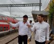 על חם: מנכ"ל משרד התחבורה בביקור פתע ברכבת